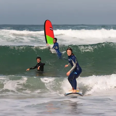 Moby Dick Cascais بيت شباب