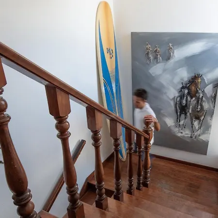 Moby Dick Cascais بيت شباب مالفيرا دا سيرا