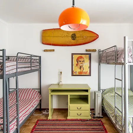 بيت شباب Moby Dick Cascais *