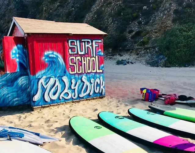 Moby Dick Cascais Hostel Malveira da Serra